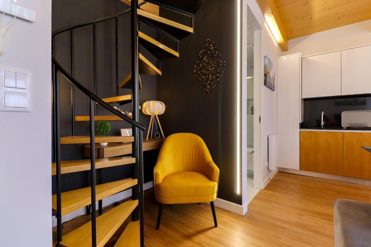 Coutinho Apartment - Modern Ap In The City Centre With Balcony فيانا دو كاستيلو المظهر الخارجي الصورة