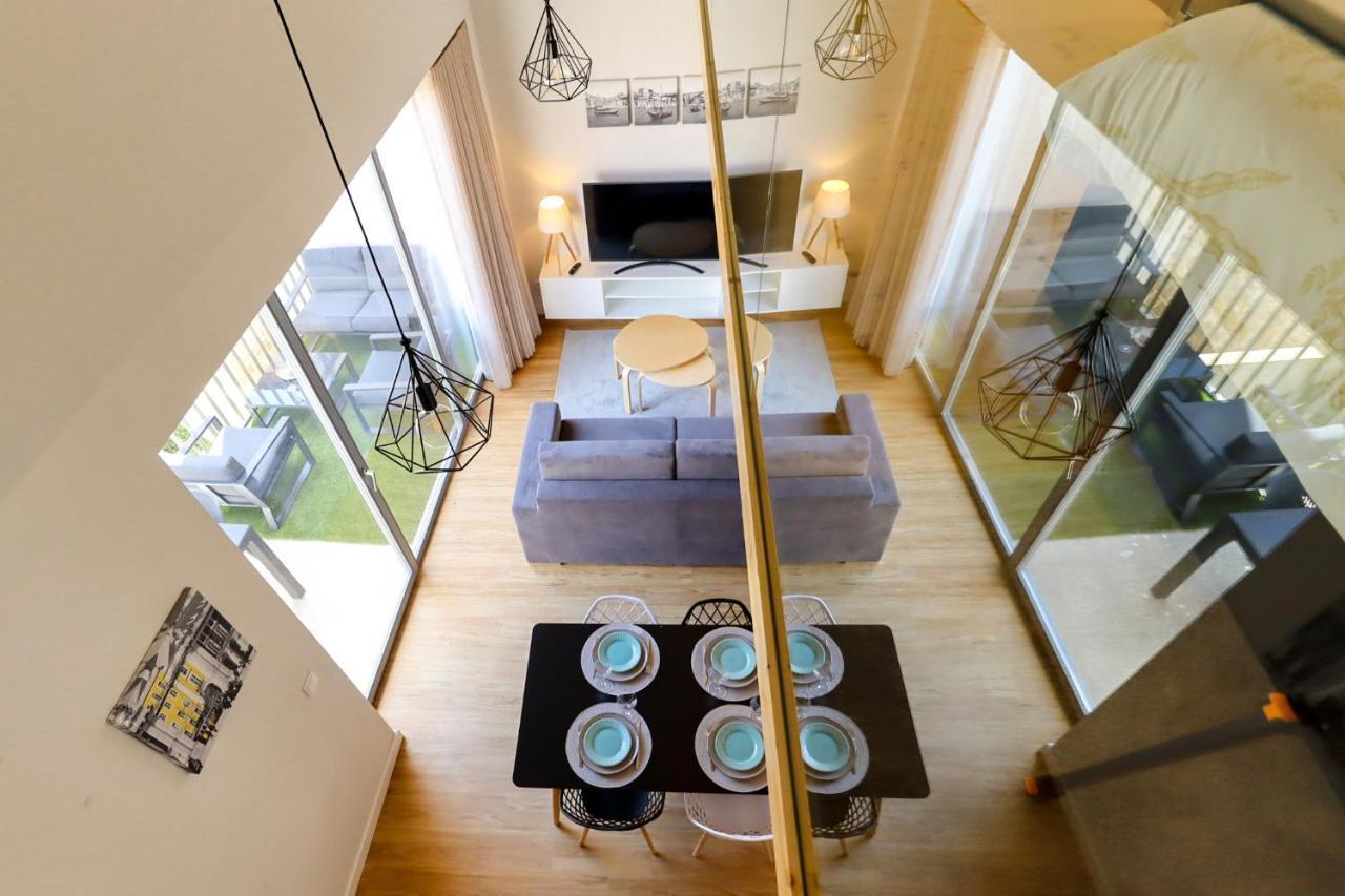 Coutinho Apartment - Modern Ap In The City Centre With Balcony فيانا دو كاستيلو المظهر الخارجي الصورة